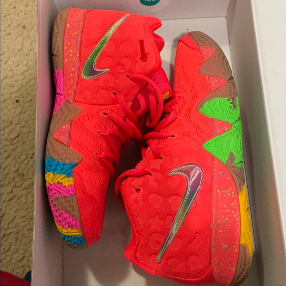 Kyrie 4 Lucky Charms
